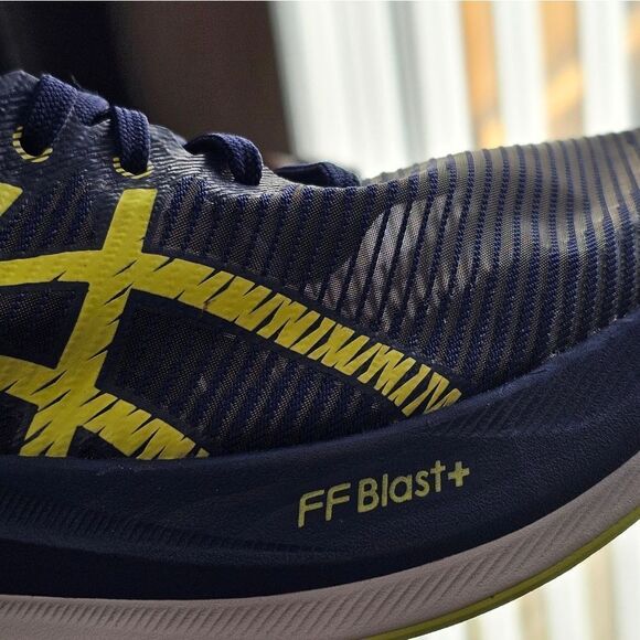 ASICS Magic Speed 3 Running Racing Shoes Men's 8 Illusion Blue White 1012B518 - Picture 13 of 15